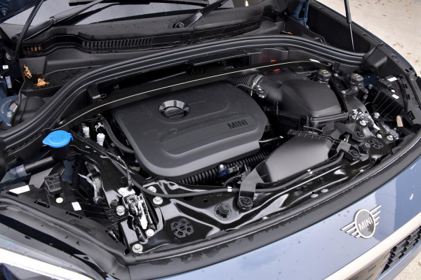 2026 MINI Countryman U25 S Favoured SUV image 25