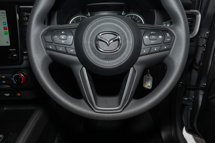 2025 Mazda BT-50 TF XT Cab Chassis Image 9