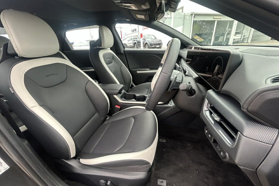 2024 MY25 Kia K4 CL4m GT-Line Sedan Image 16