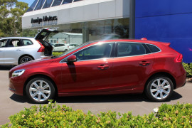 2018 Volvo V40 (No Series) MY18 D4 Inscription Hatchback