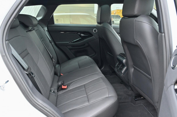 2026 MY26.5 Land Rover Range Rover Evoque L551 P250 Dynamic SE SUV image 8
