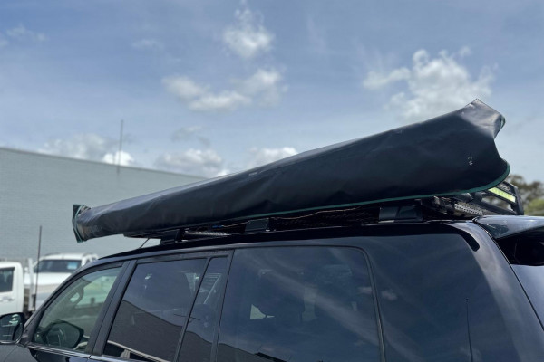 2019 Toyota LandCruiser VDJ200R VX SUV Image 12