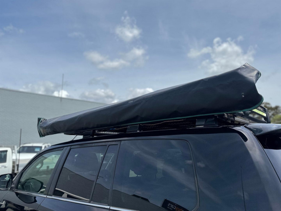 2019 Toyota LandCruiser VDJ200R VX SUV Image 12