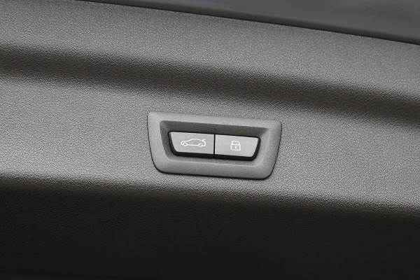 2025 BMW X1 U11 sDrive18i SUV image 9