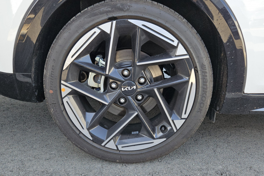2024 MY25 Kia K4 CL4m GT-Line Sedan Image 12