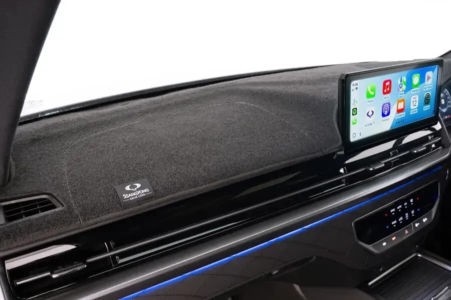 Rexton Dash Mat
