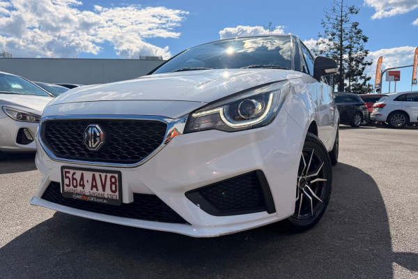 2019 MY18 MG MG3 SZP1 Core Hatch Image 2
