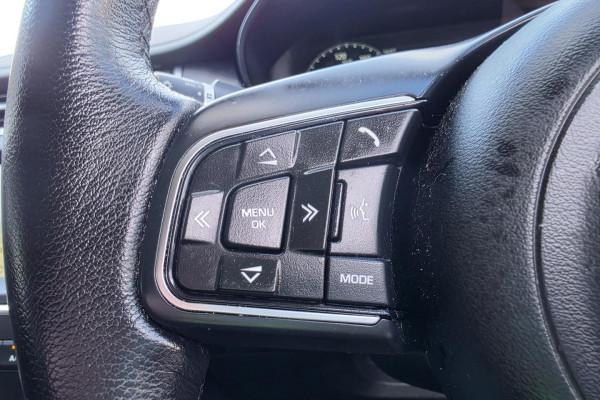 2018 Jaguar E-PACE X540 D240 HSE SUV Image 21