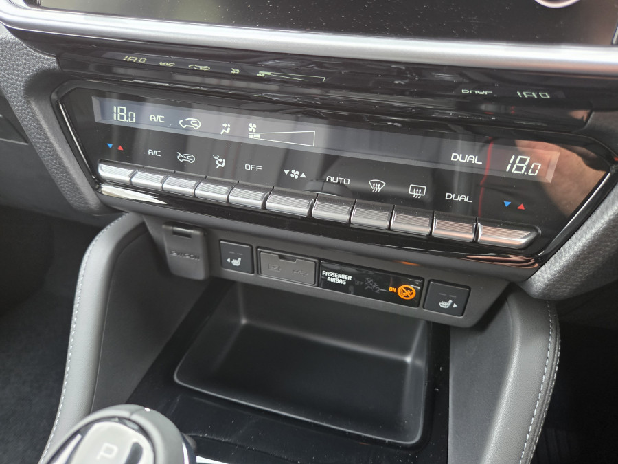 2026 Isuzu MU-X RJ X-TERRAIN SUV Image 16
