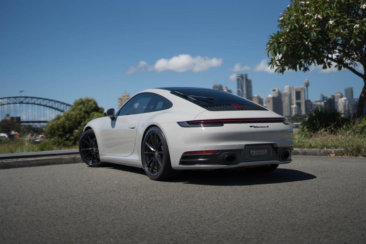 2019 Porsche 992 Carrera S Coupe Image 3