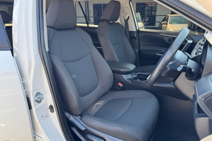2020 Toyota RAV4 AXAH52R GX SUV Image 8