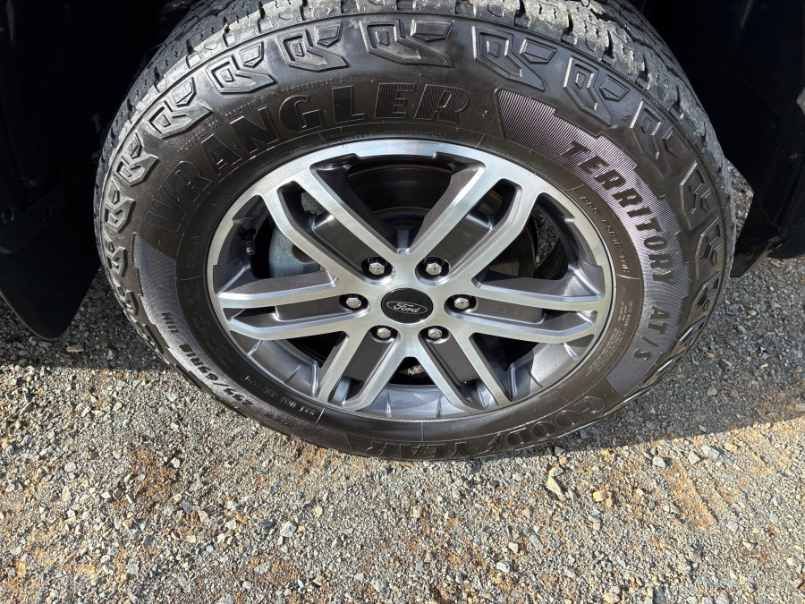 2023 MY23.5 Ford Everest UB Platinum SUV Image 10