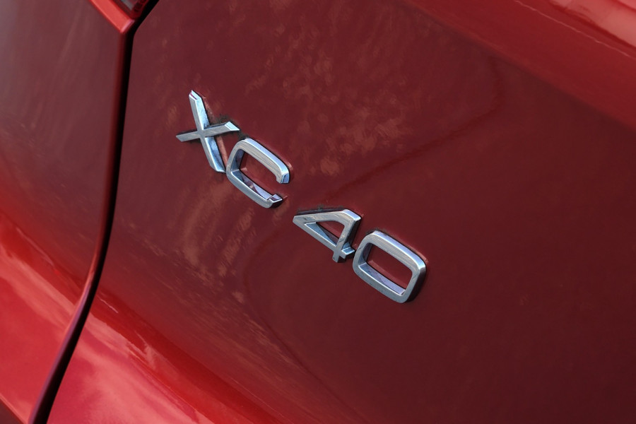 2022 MY23 Volvo XC40 XZ Plus B4 SUV Image 21