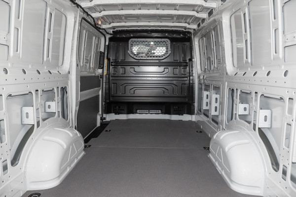 2025 MY26 Volkswagen Crafter SY1 35 TDI360 MWB Van image 16