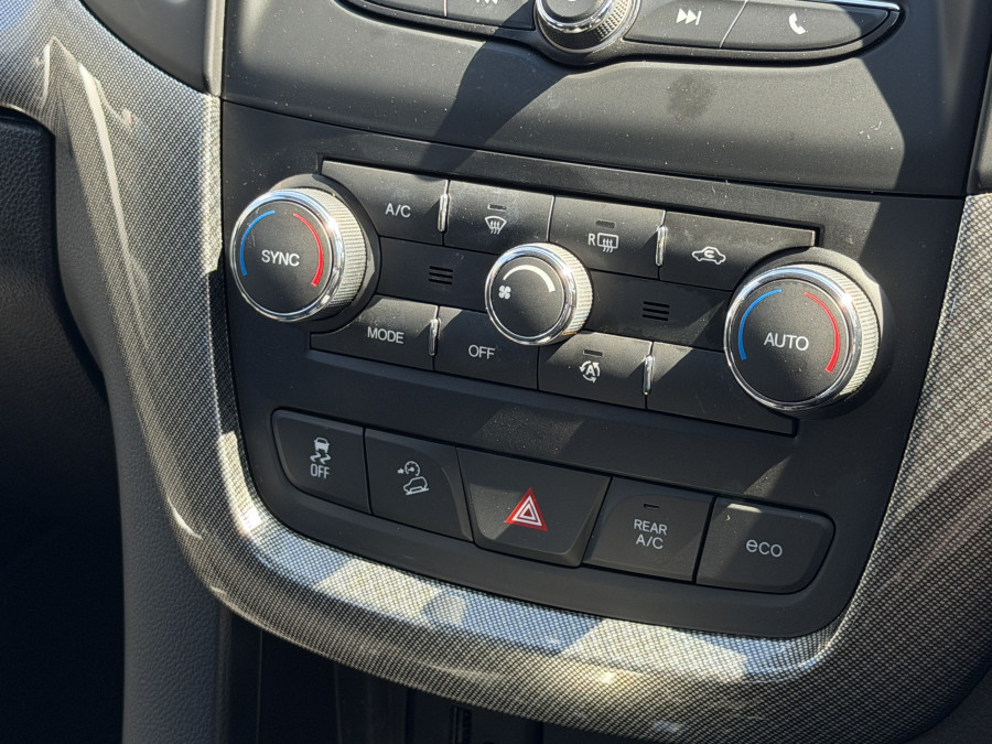 2017 Holden Captiva CG Active SUV Image 26