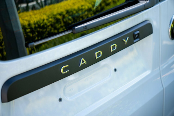 2026 Volkswagen Caddy 5 TDI320 SWB Van Image 5