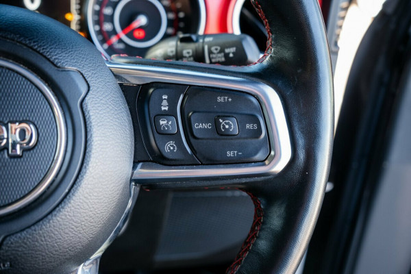 2022 Jeep Wrangler JL Rubicon SUV Image 13