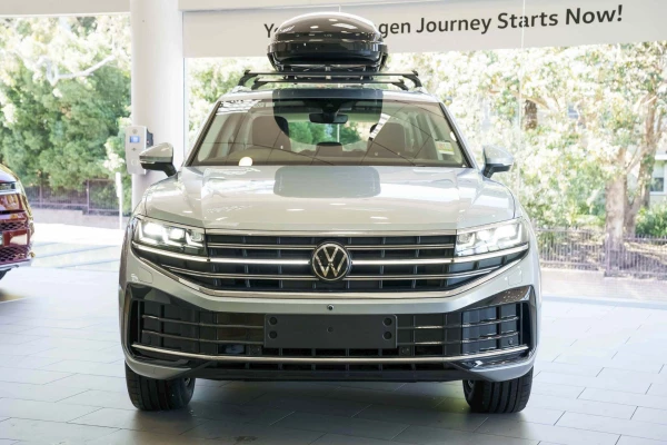 2024 Volkswagen Touareg RC 170TDI SUV Image 3
