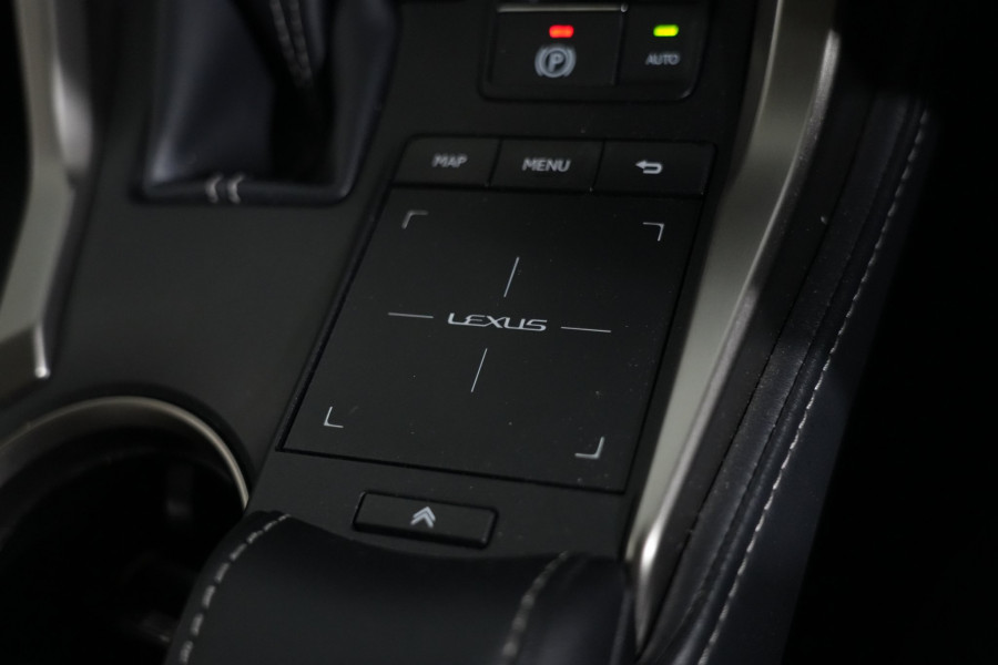 2020 Lexus Nx300 Luxury (Awd) SUV Image 16