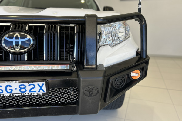 2021 Toyota LandCruiser Prado GDJ150R GX SUV Image 3