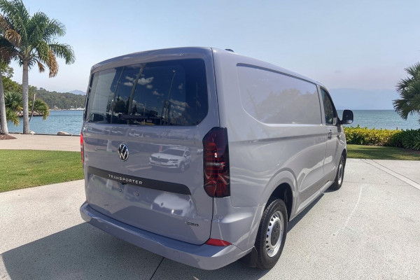 2026 MY25 Volkswagen Transporter NSN TDI 125kW Van Image 3