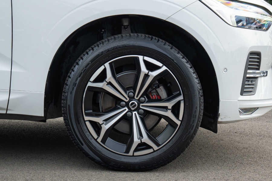2022 Volvo XC60 UZ B5 Momentum SUV Image 26
