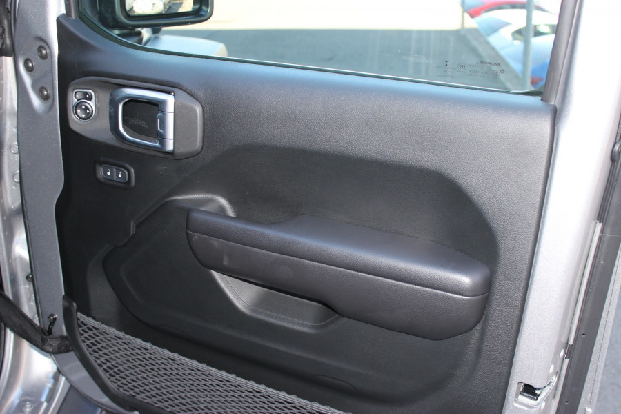 2020 MY21 Jeep Wrangler JL Unlimited Rubicon Hardtop Image 36