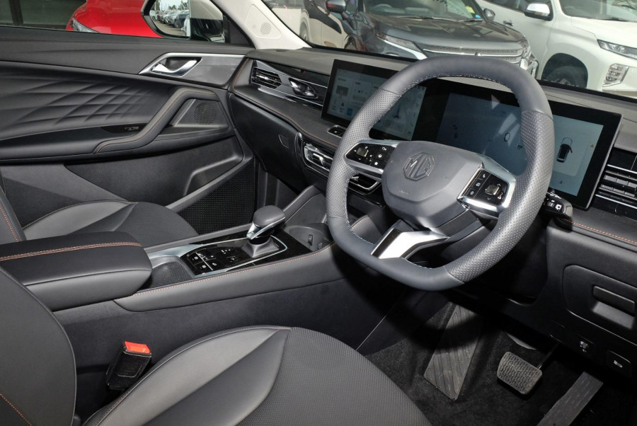 2024 MY24.5 MG HS AS33 Excite SUV Image 7