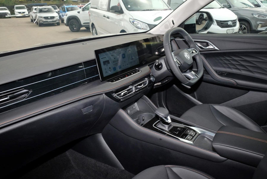 2024 MY24.5 MG HS AS33 Excite SUV Image 8