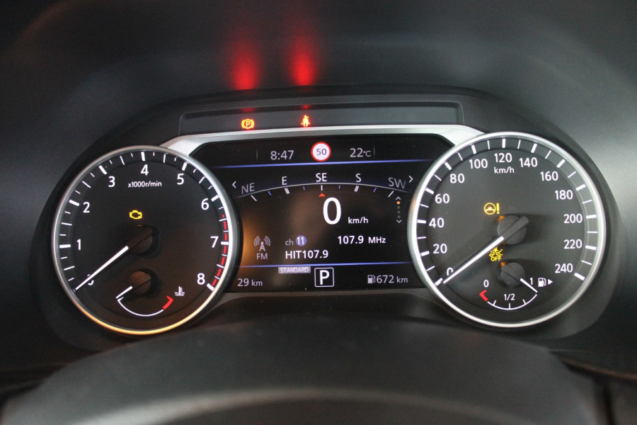 2020 Nissan JUKE F16 ST-L Suv Image 14