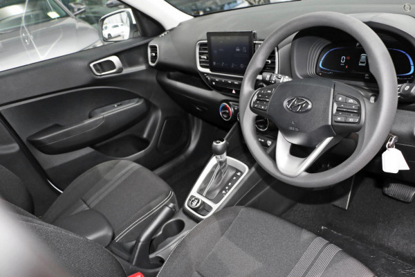 2026 Hyundai Venue QX.V5  SUV Image 6