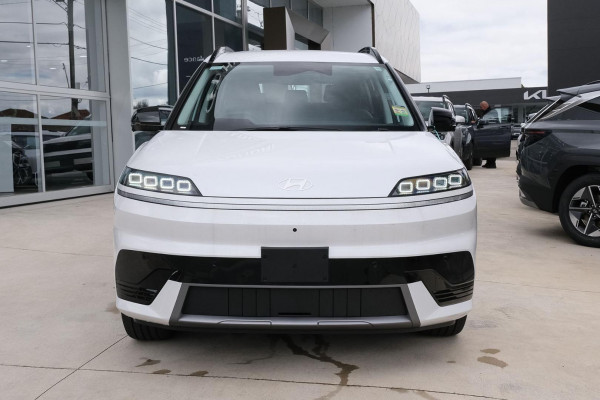 2026 Hyundai ELEXIO OE1.V1 Elite SUV Image 2