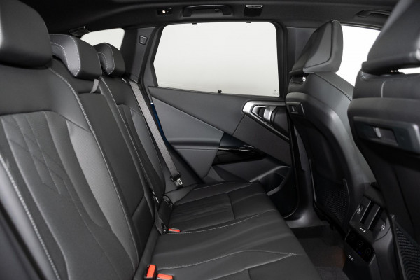 2026 BMW X3 G45 30e xDrive SUV image 10