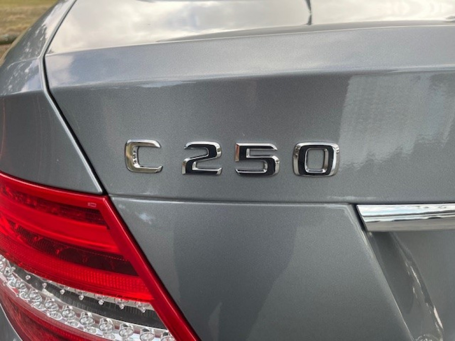 2013 Mercedes-Benz C-Class C250 Coupe Image 37