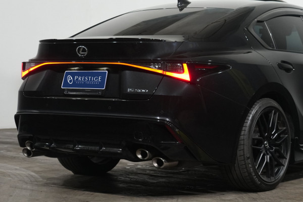 2022 Lexus Is500 F Sport Sedan Image 8