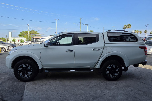 2015 MY16 Mitsubishi Triton MQ Exceed Ute Image 12