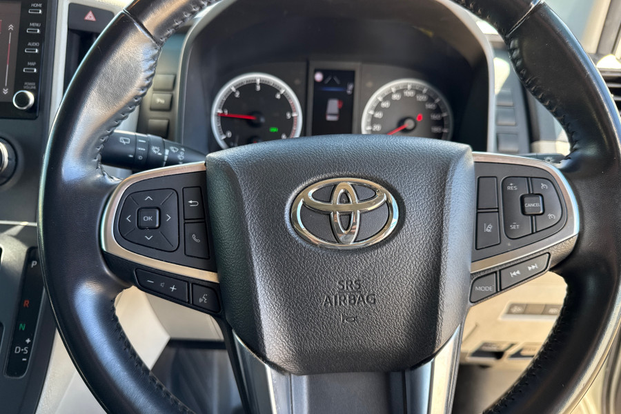 2021 Toyota HiAce GRH300R  Van Image 20