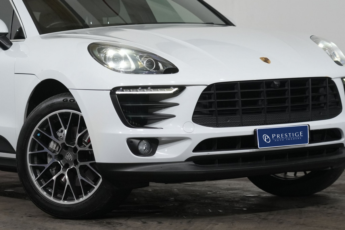 2018 Porsche Macan S SUV