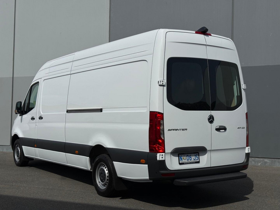 2026 Mercedes-Benz Sprinter VS30 417CDI LWB Van Image 2