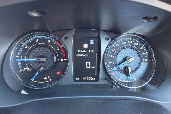 2024 Toyota HiLux B228460HR Rogue Ute Image 25