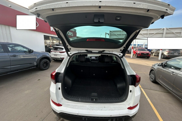 2017 Hyundai Tucson TLe Elite SUV Image 5