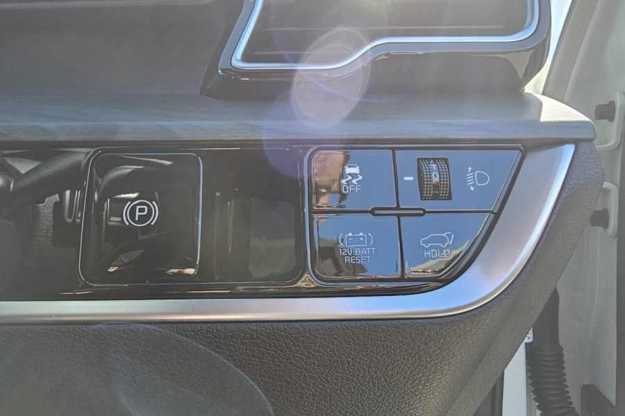 2025 Kia Sportage NQ5 HEV GT-Line SUV Image 16