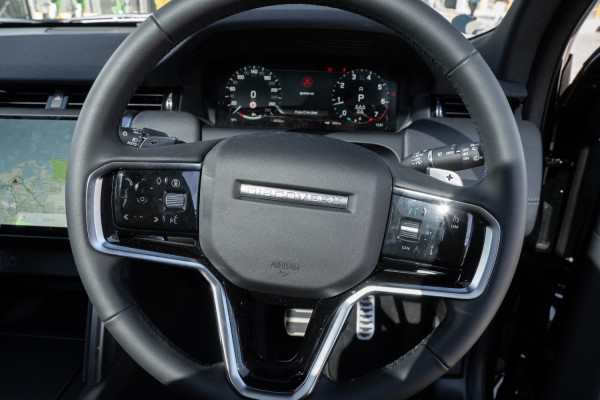 2026 Land Rover Discovery Sport L550 P250 Landmark SUV image 15