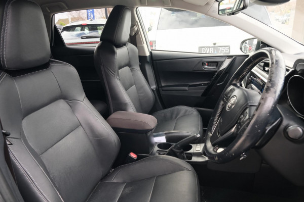 2017 Toyota Corolla ZRE182R ZR Hatch Image 13