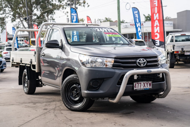 2018 Toyota HiLux Cab chassis