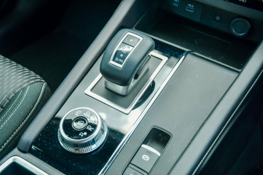 2023 MY24 Mitsubishi Outlander ZM LS SUV Image 14