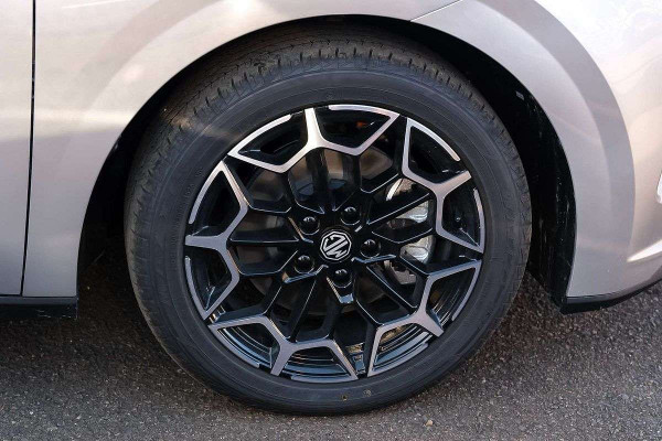 2026 MG MG4 EV Urban AH4E Essence 54 Hatch Image 7