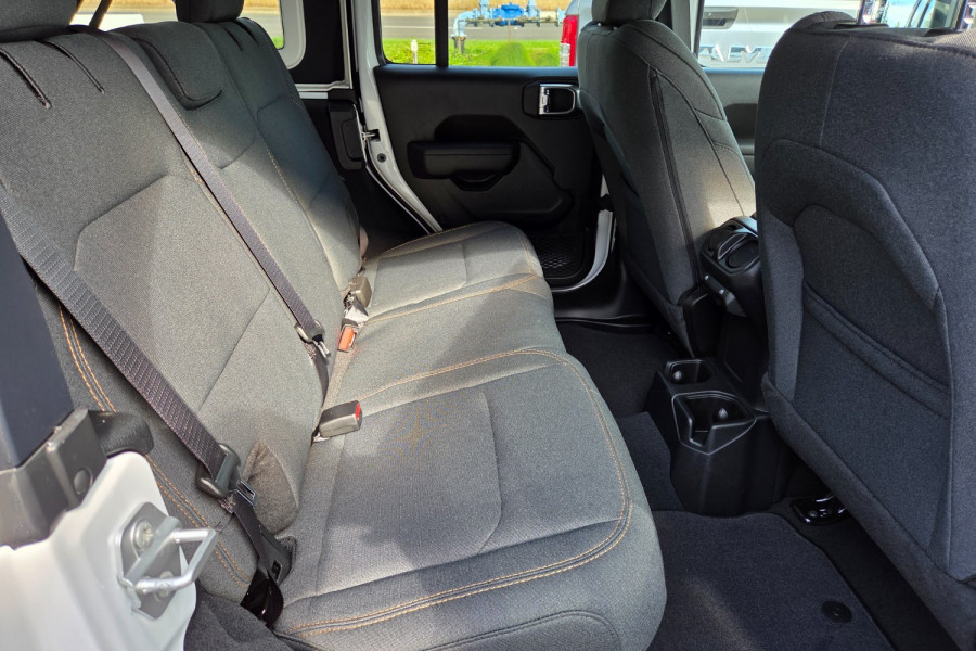  Jeep Wrangler Unlimited Sport S SUV Image 10