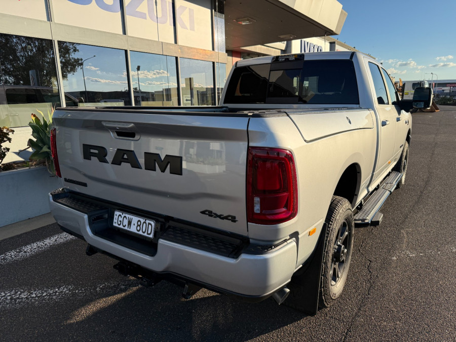 2026 Ram 2500 XB9 Ute Image 3