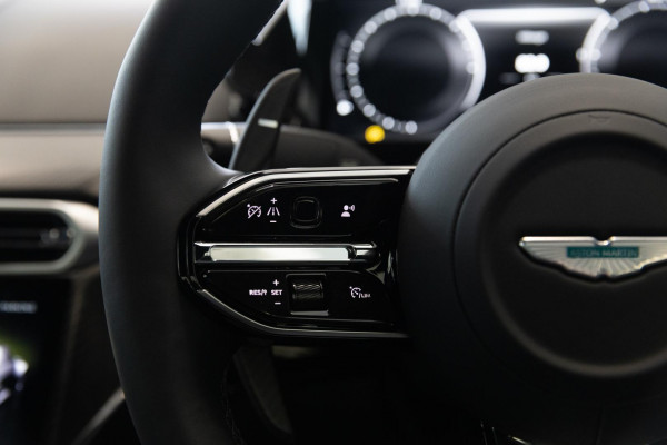 2025 MY26 Aston Martin Vantage   Coupe Image 24
